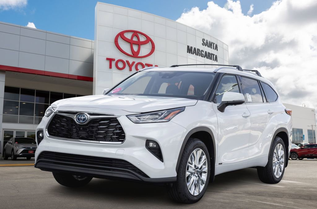 New 2026 Toyota Highlander Limited