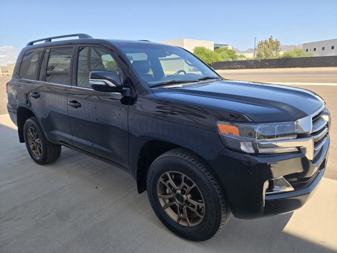 Used 2020 Toyota Land Cruiser Heritage Edition image 5