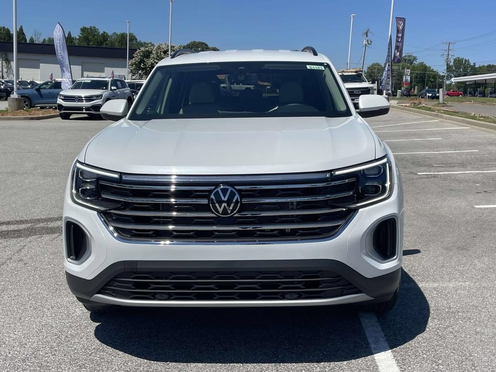New 2026 Volkswagen Atlas SE FWD image 2