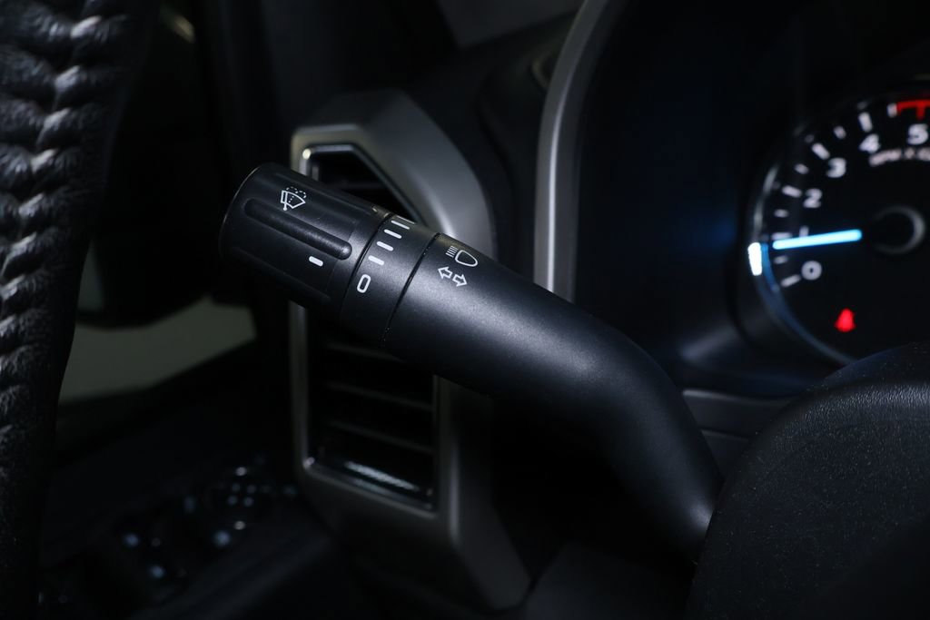 Used 2019 Ford F150 Lariat w/ Trailer Tow Package AWD/4WD image 20