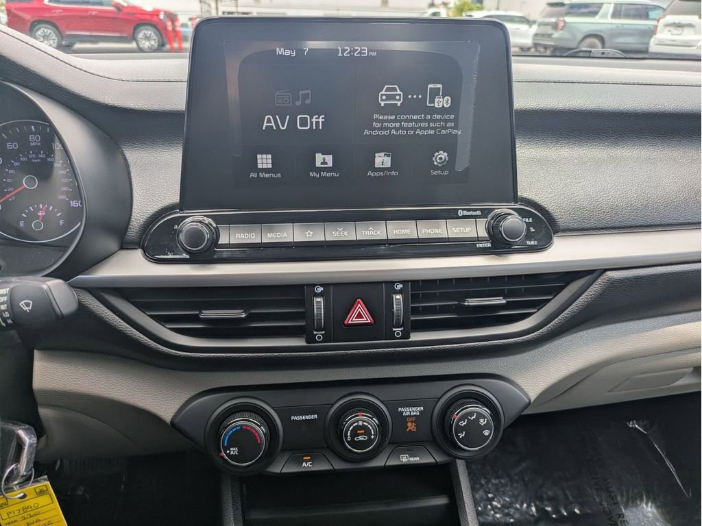 Used 2020 Kia Forte LXS FWD image 26