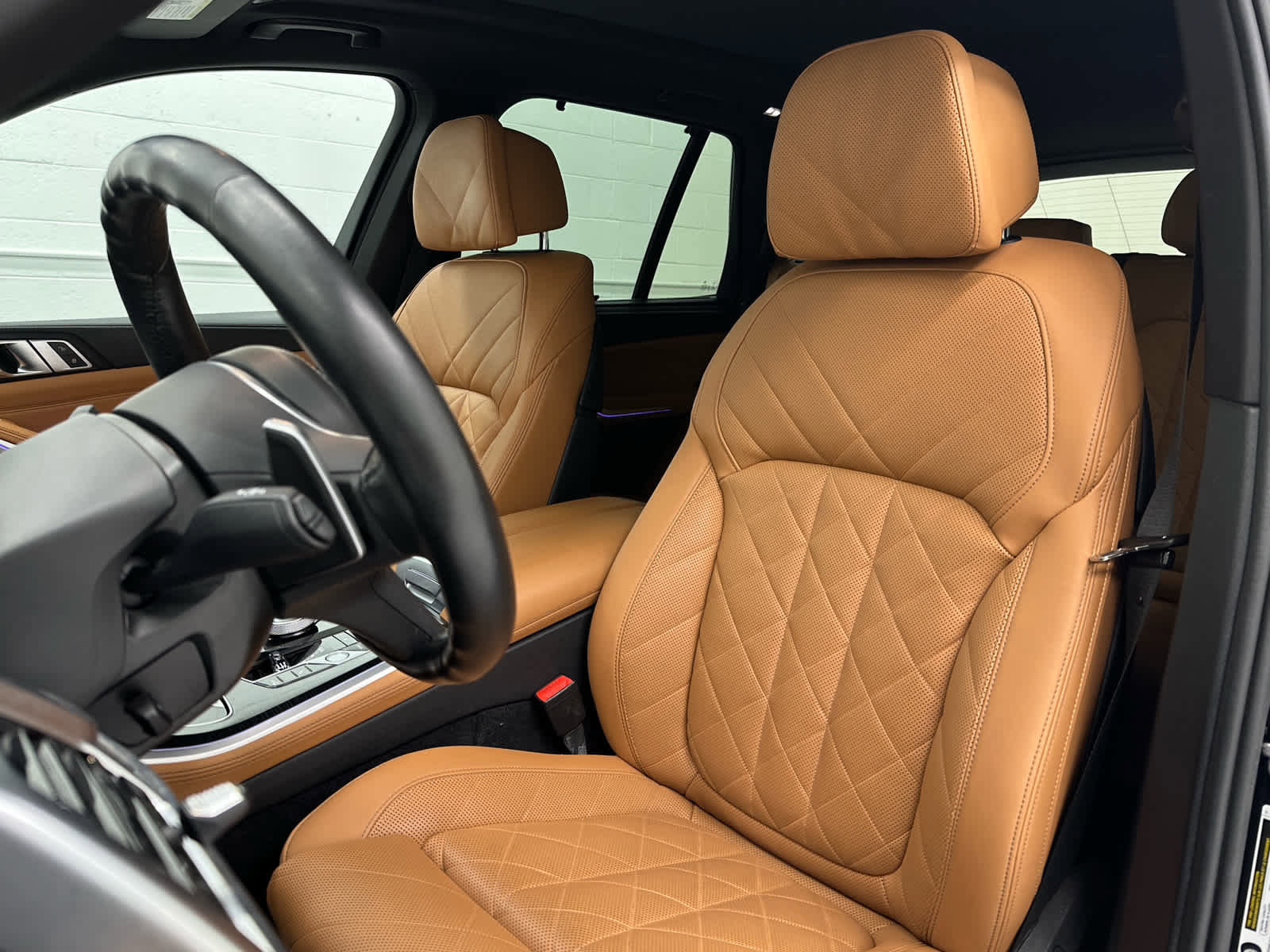 Used 2024 BMW X5 xDrive40i w/ Executive Package image 13