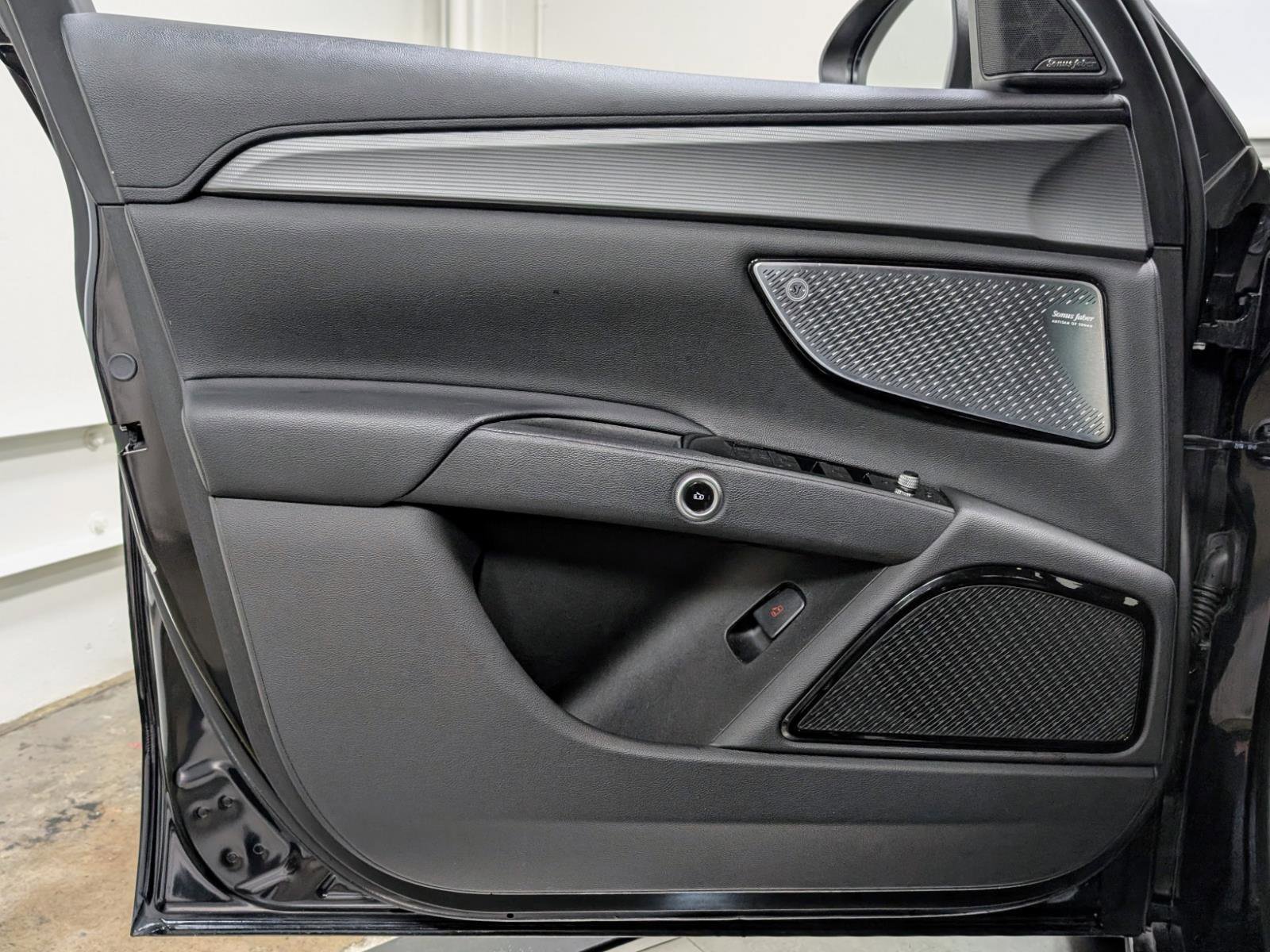 Used 2024 Maserati Grecale GT image 13