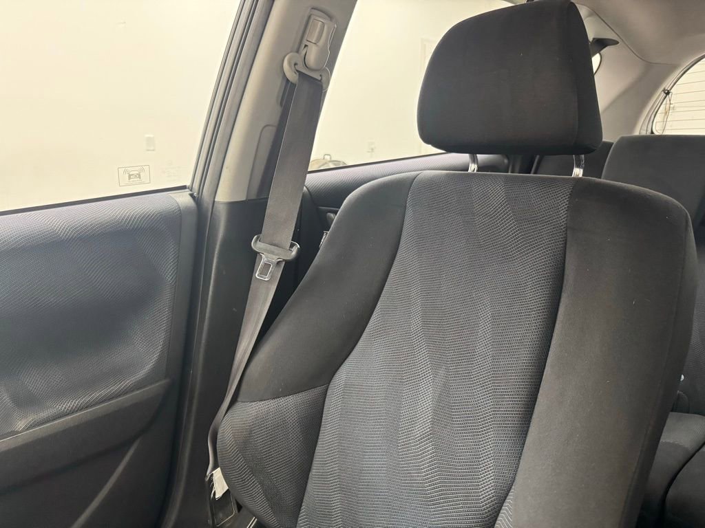 Used 2011 Honda Fit Sport image 33