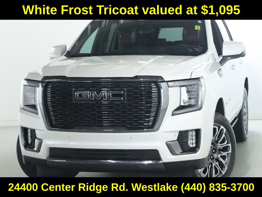 Used 2024 GMC Yukon Denali Ultimate AWD/4WD image 3