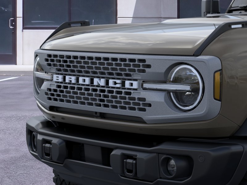 New 2026 Ford Bronco Badlands w/ Sasquatch Package AWD/4WD image 19
