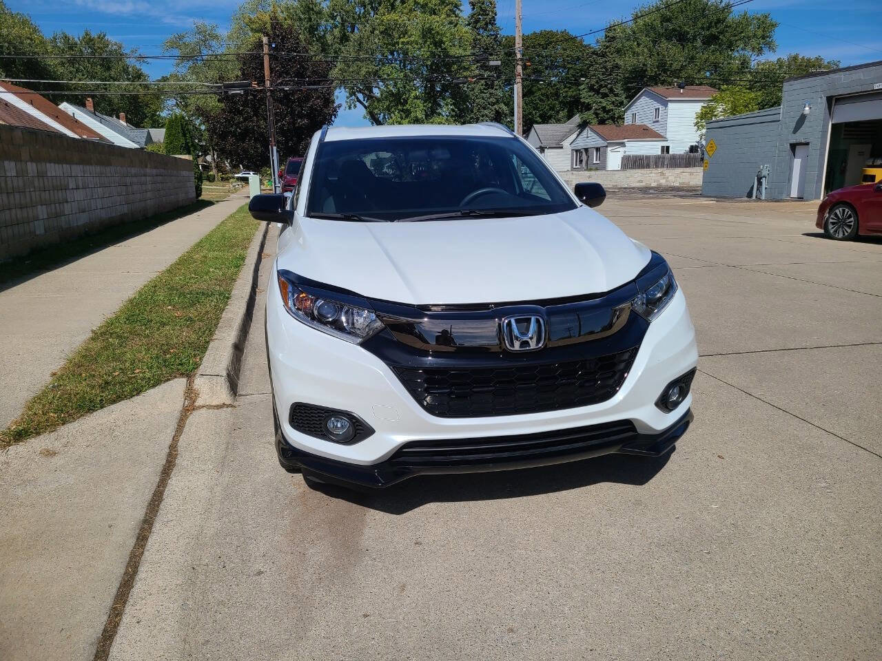 Used 2022 Honda HR-V Sport image 6