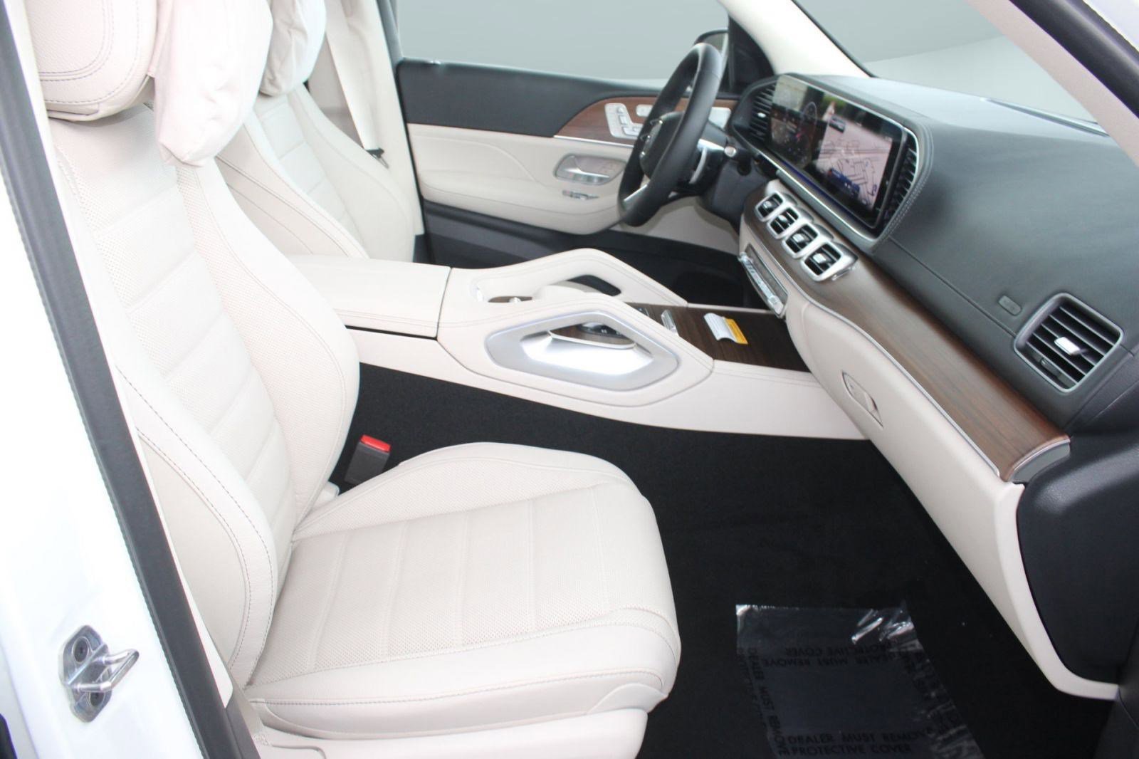 New 2026 Mercedes-Benz GLS 450 4MATIC image 37