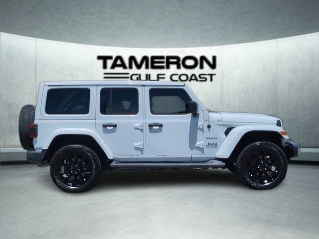 Used 2023 Jeep Wrangler Unlimited Sahara w/ Cold Weather Group AWD/4WD image 8