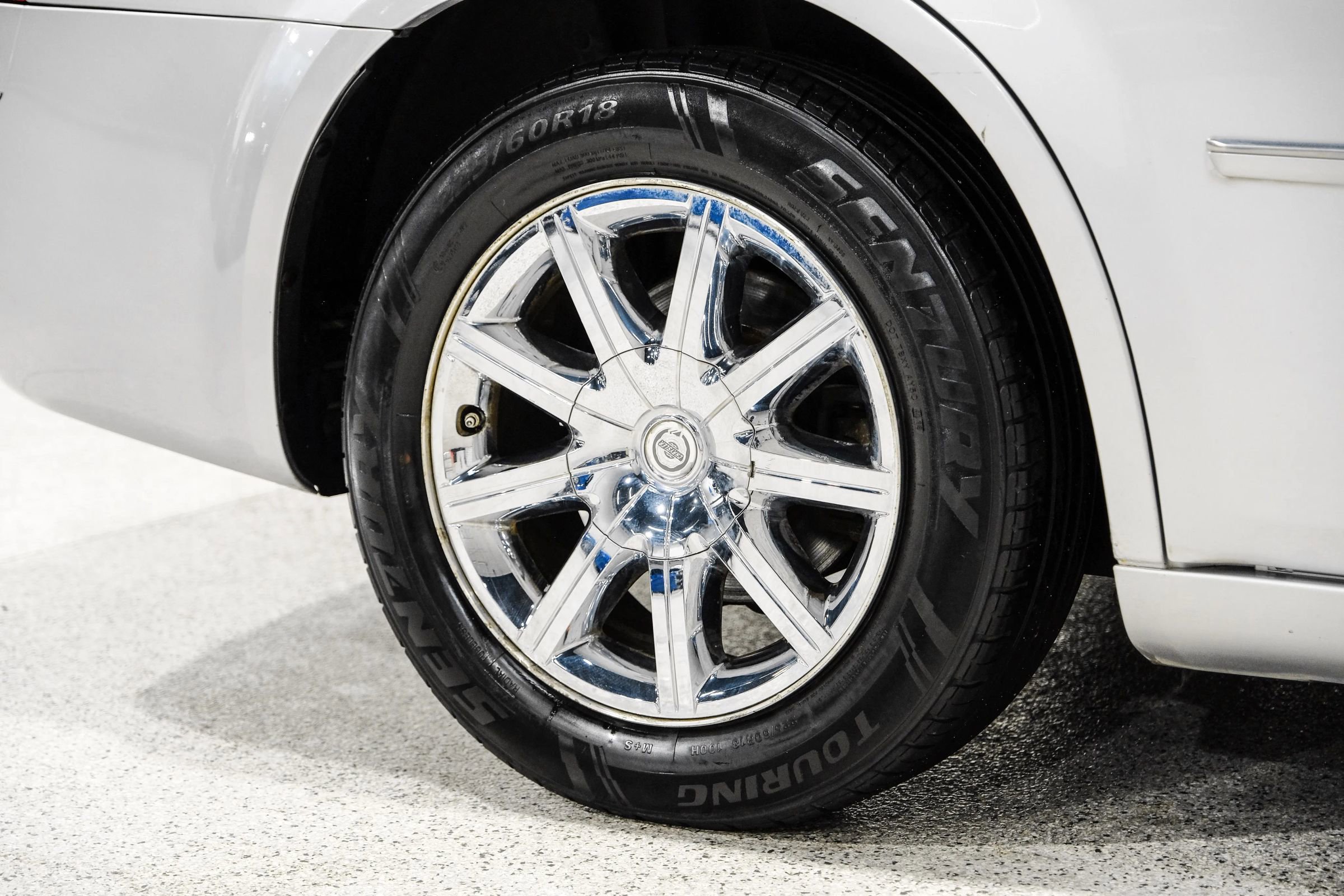 Used 2008 Chrysler 300 Touring image 56