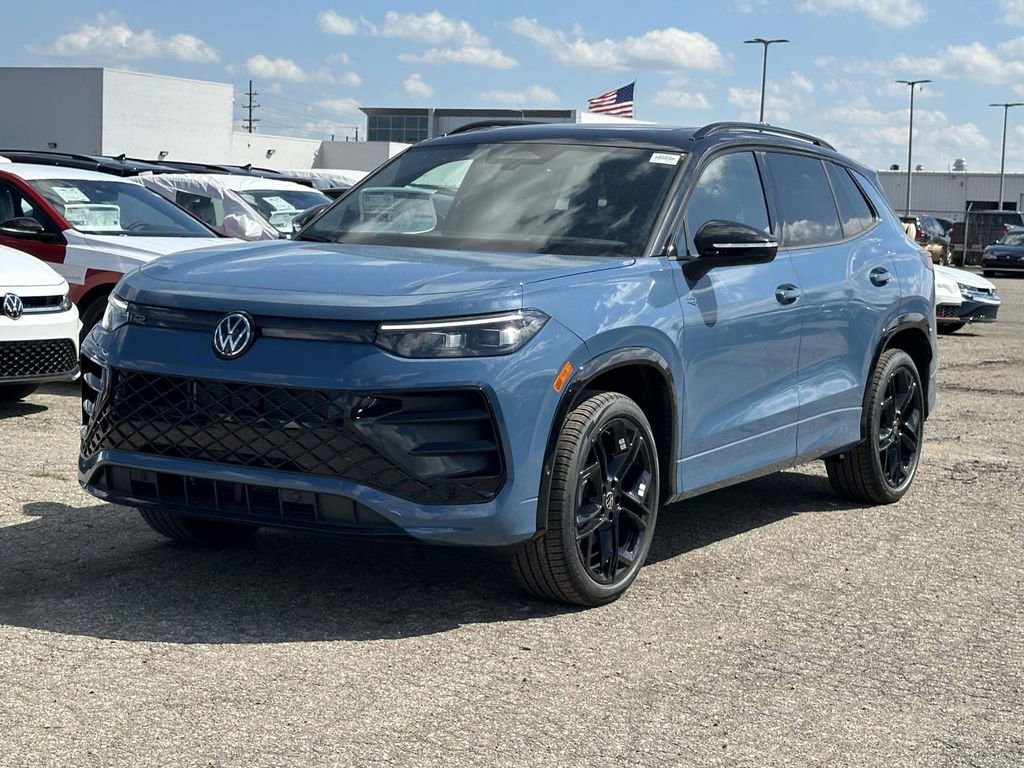 New 2026 Volkswagen Tiguan SE R-Line