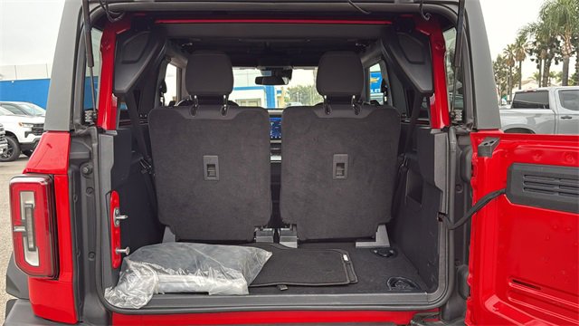 Used 2022 Ford Bronco Wildtrak image 29