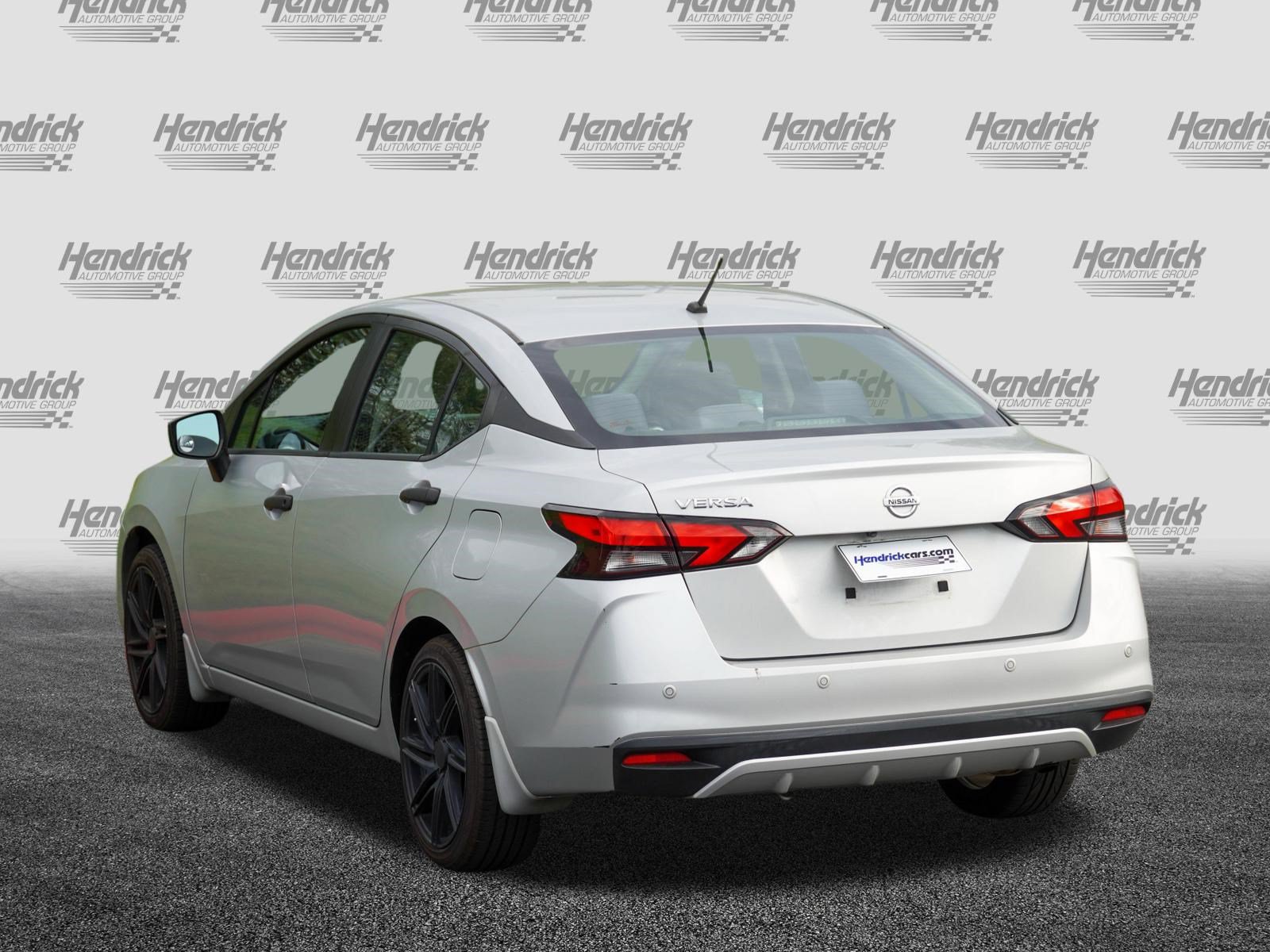 Used 2020 Nissan Versa S FWD image 6
