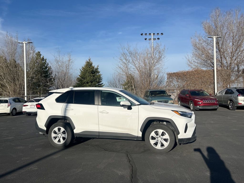 Used 2023 Toyota RAV4 LE image 3