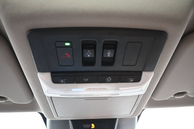Used 2024 Nissan Rogue Platinum FWD image 12