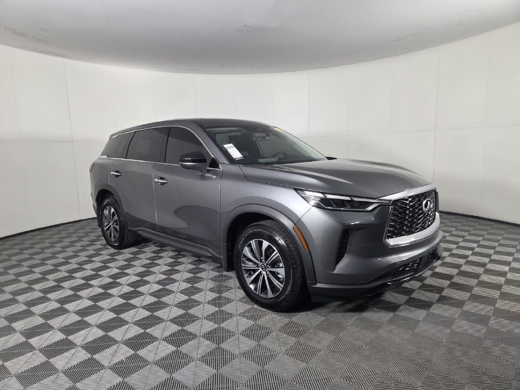 Used 2024 INFINITI QX60 Pure FWD image 2