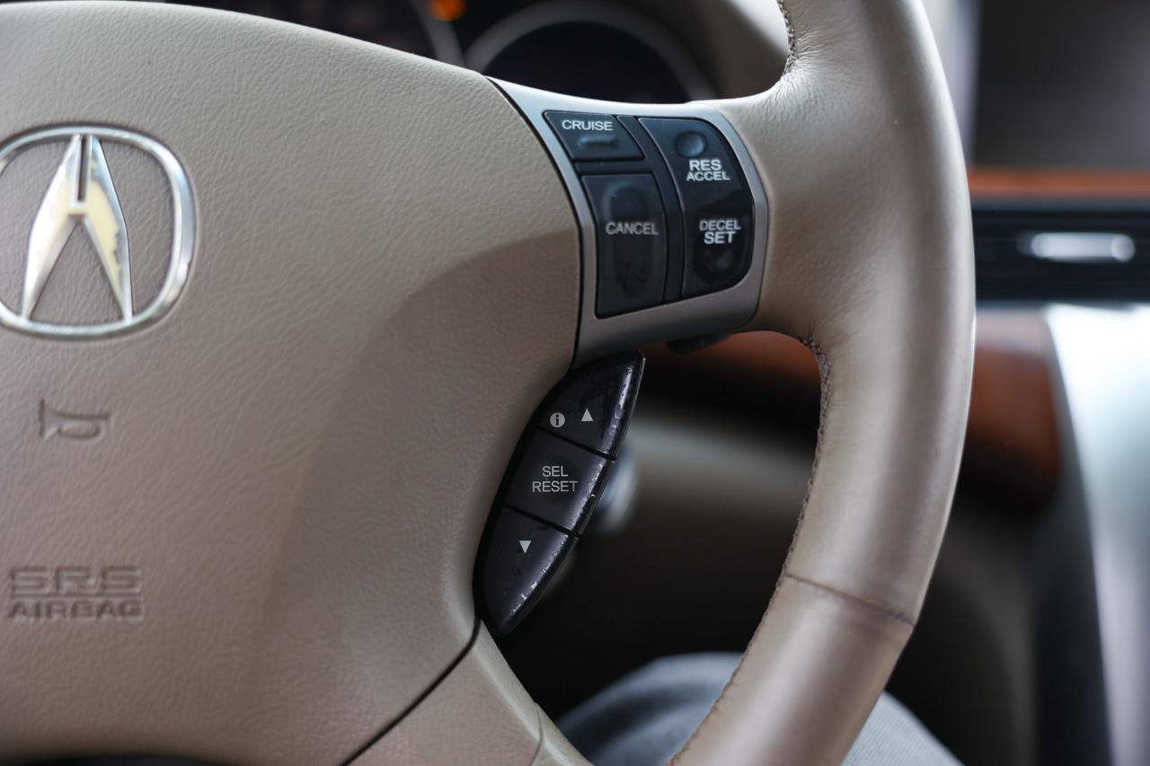Used 2006 Acura RL image 25