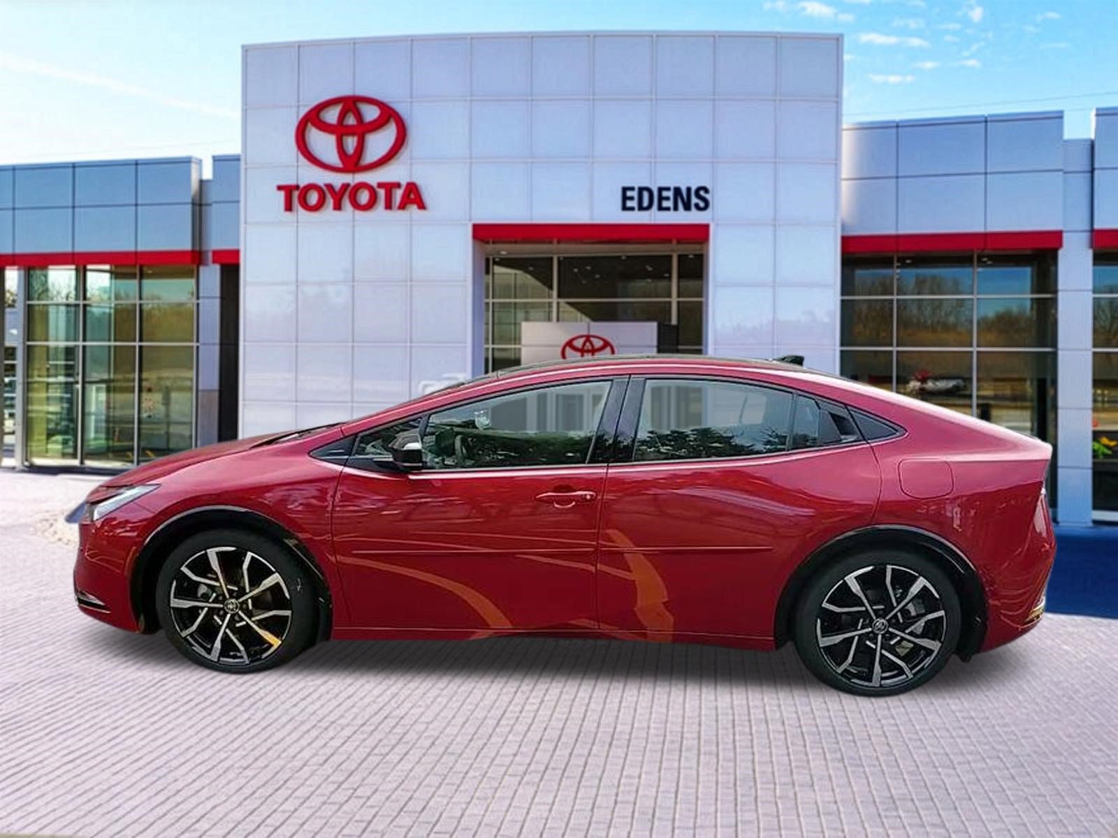 New 2026 Toyota Prius Plug-In Hybrid FWD image 6