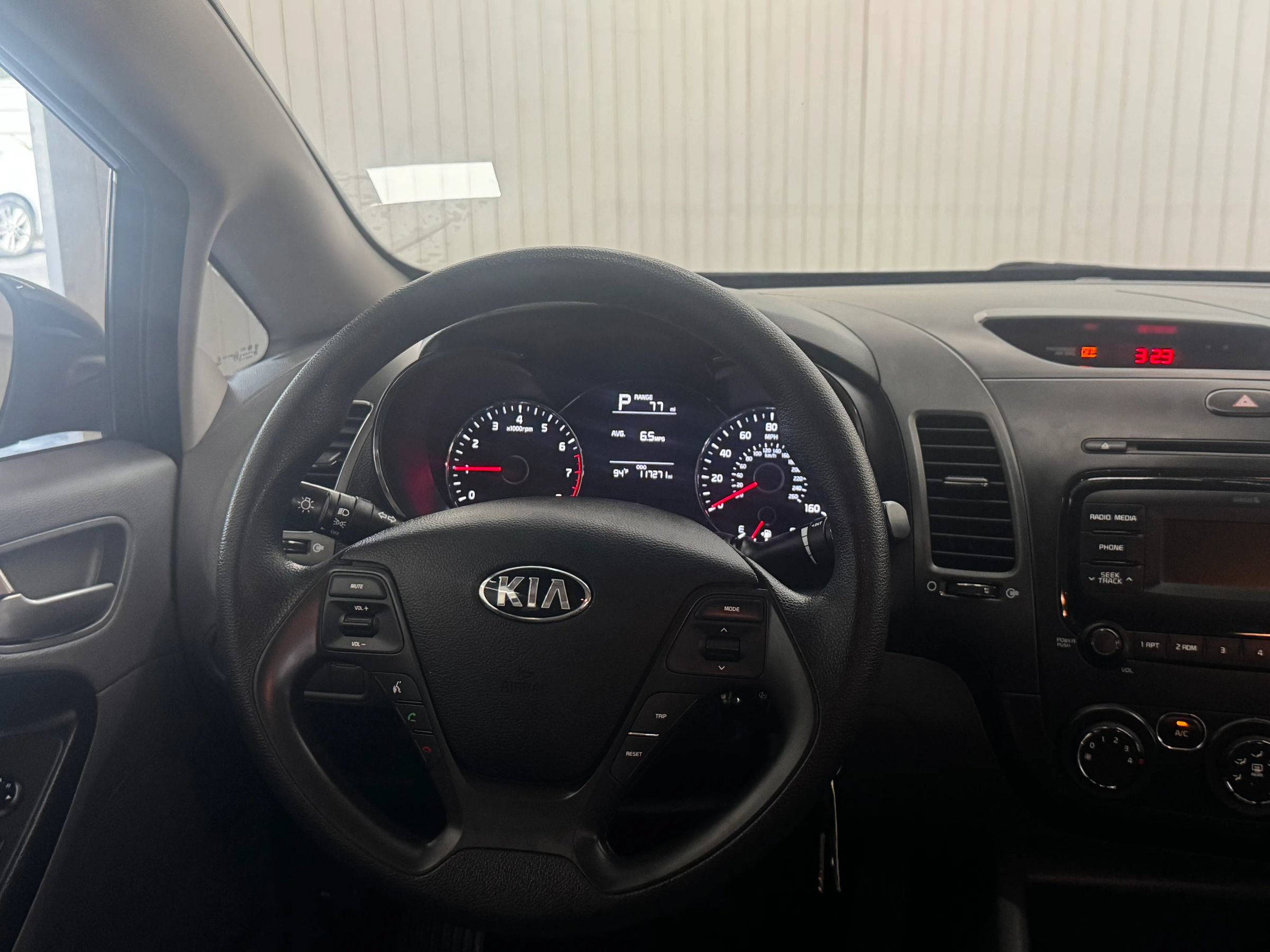 Used 2017 Kia Forte LX FWD image 13