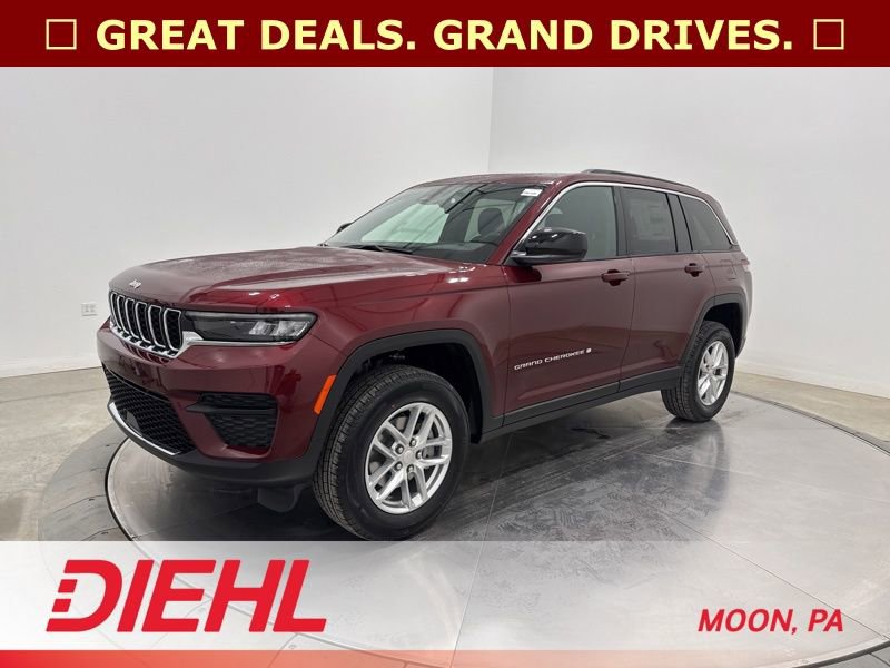 New 2025 Jeep Grand Cherokee Laredo X AWD/4WD image 3
