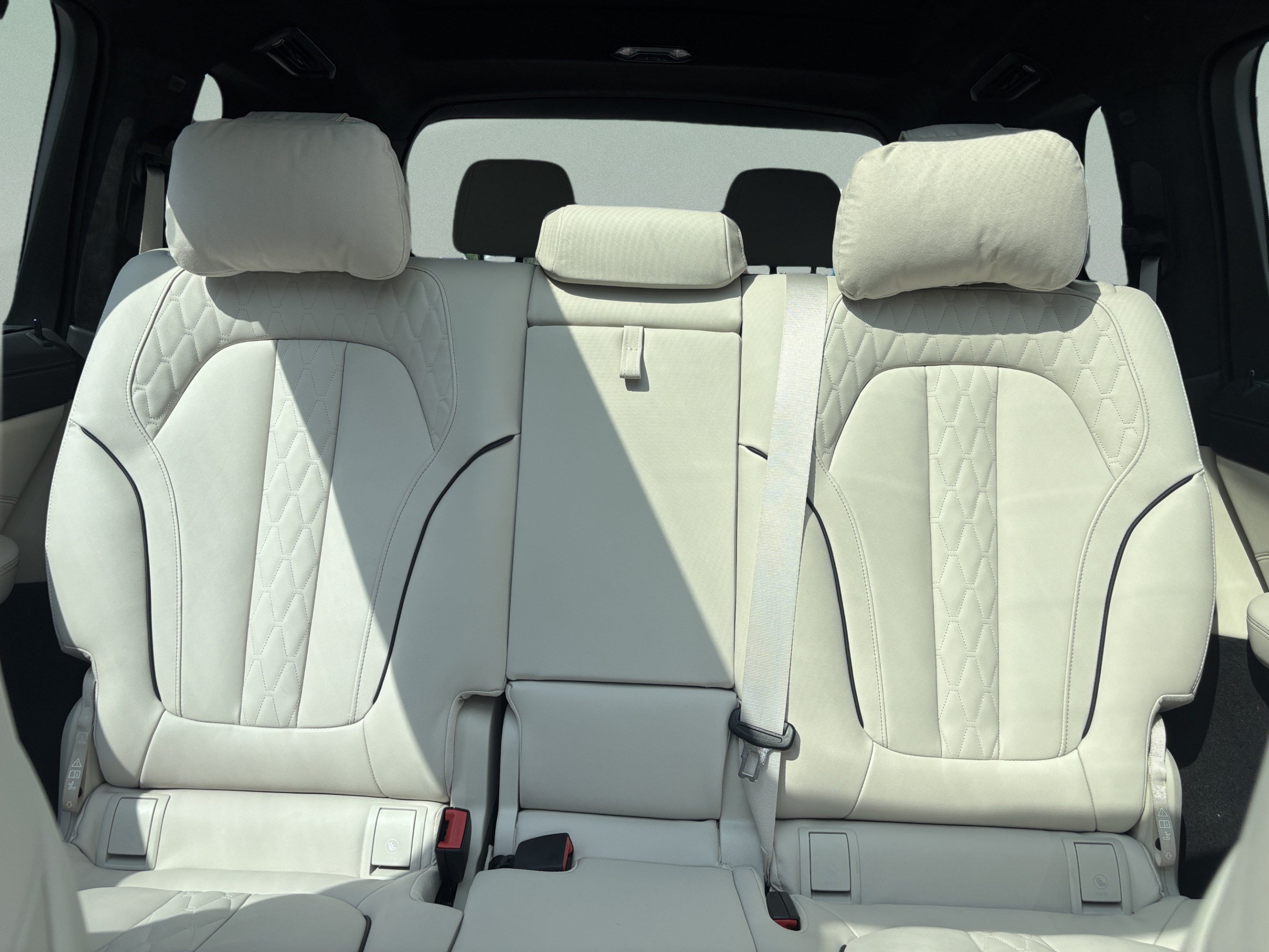 Certified 2026 BMW X7 M60i AWD/4WD image 27
