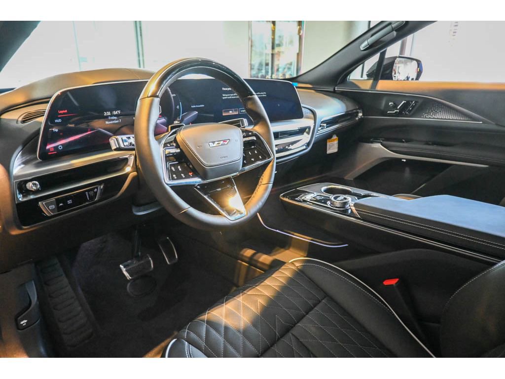 New 2026 Cadillac Lyriq V w/ Exterior Carbon Fiber Package image 20