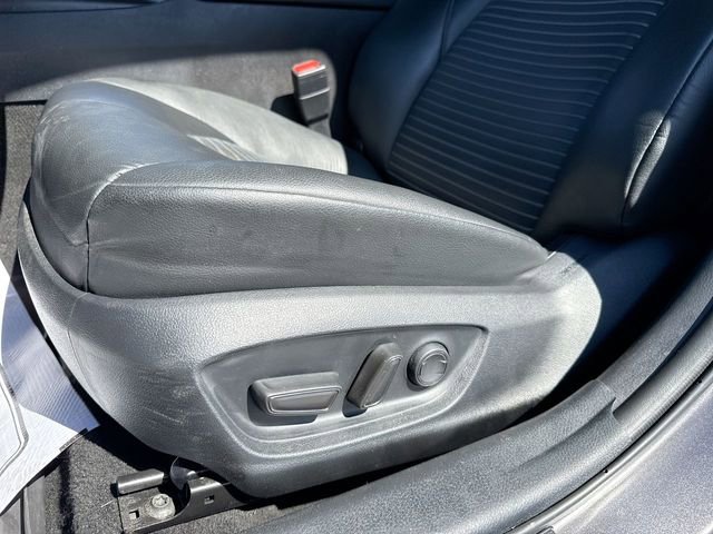 Used 2023 Toyota Camry SE w/ Cold Weather Package FWD image 12