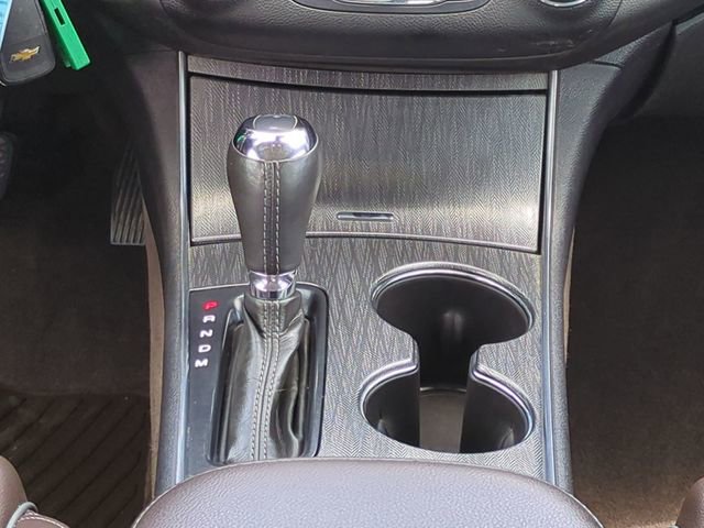 Used 2015 Chevrolet Impala LT w/ Convenience Package FWD image 22