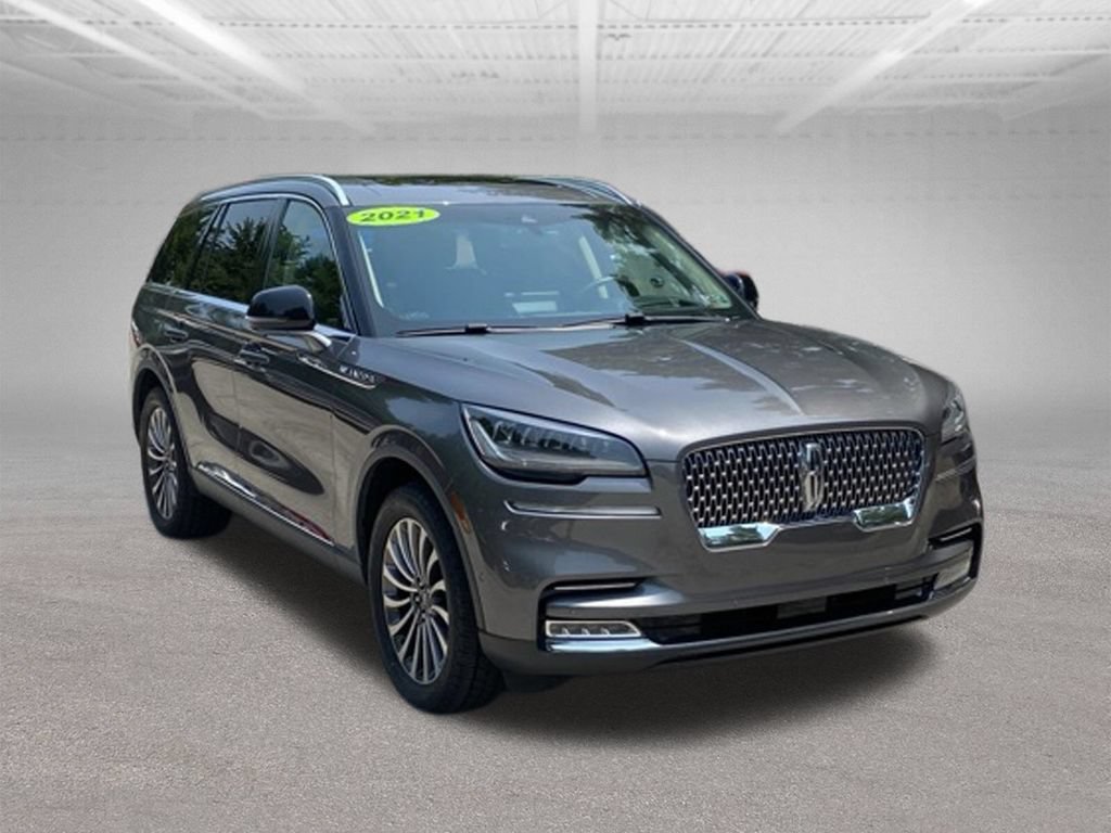 Used 2021 Lincoln Aviator Reserve w/ Equipment Group 201A AWD/4WD image 8