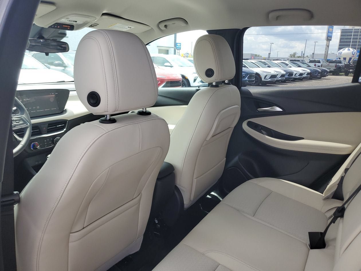 New 2026 Buick Encore GX Preferred w/ Comfort Package FWD image 9