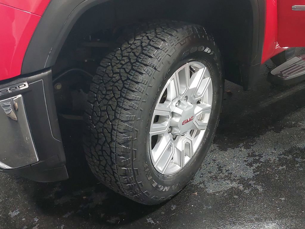 Used 2024 GMC Sierra 2500 SLT w/ SLT Convenience Package image 35