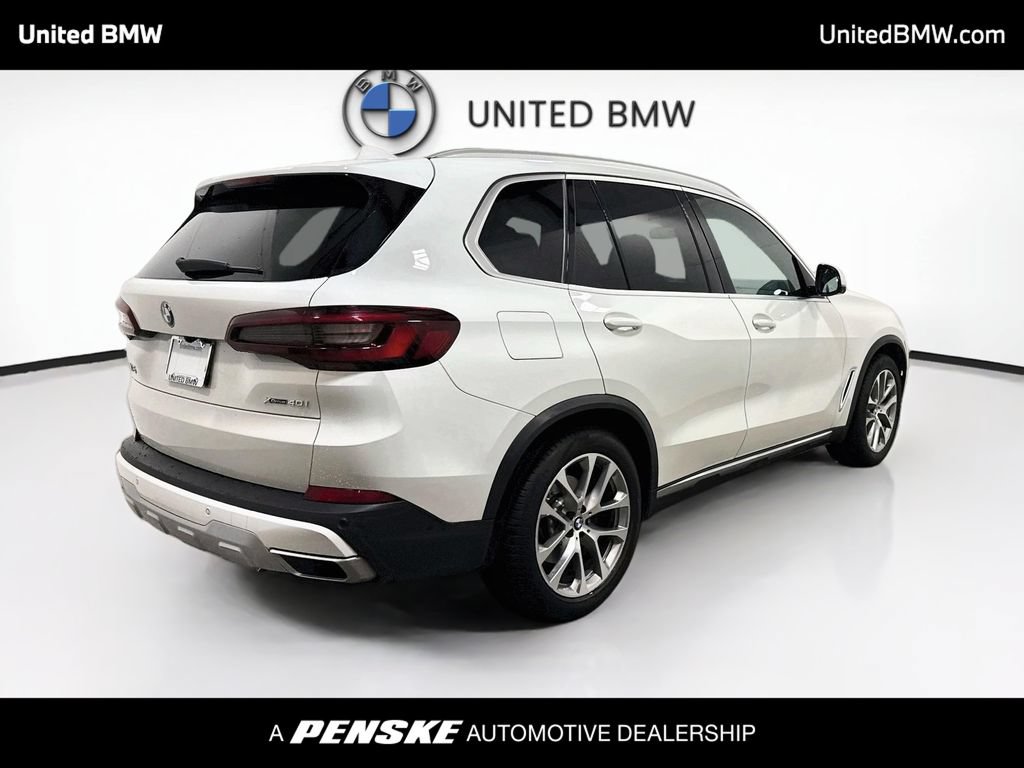 Used 2022 BMW X5 xDrive40i w/ Premium Package AWD/4WD image 5