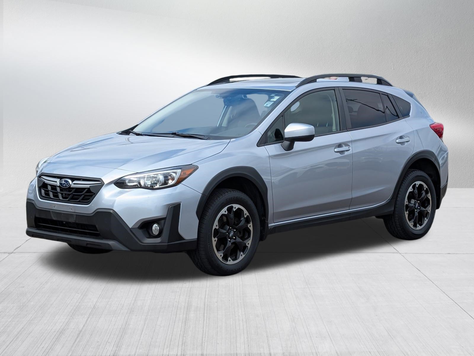 Used 2023 Subaru Crosstrek 2.0i Premium AWD/4WD image 3