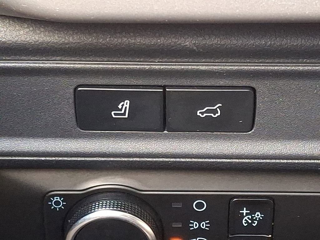 Used 2023 Ford Expedition Max XLT image 27