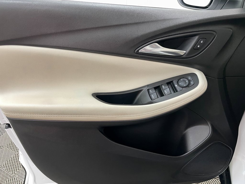 Certified 2020 Buick Encore GX Preferred w/ Cold Weather Comfort Package image 22