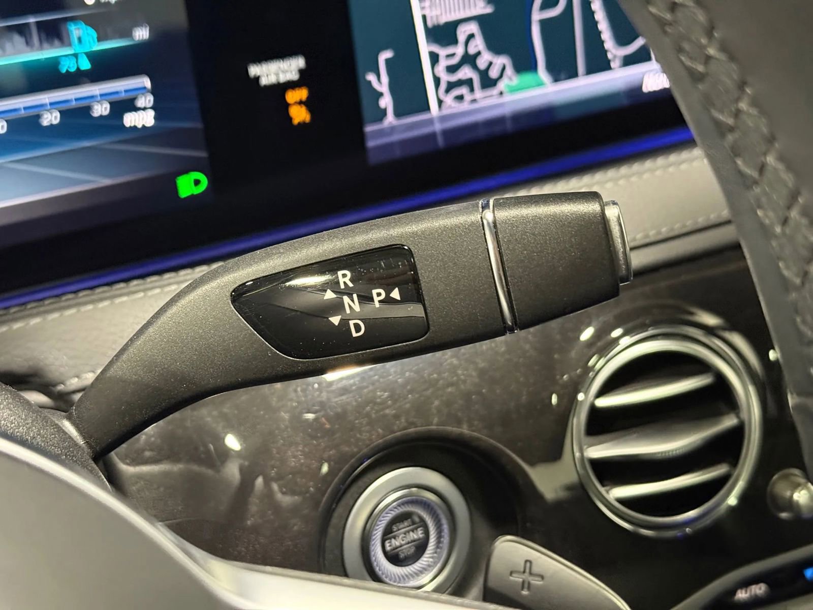 Used 2020 Mercedes-Benz S 450 Sedan image 32