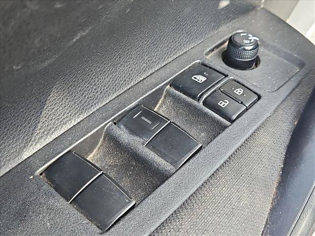 Used 2021 Toyota Corolla LE FWD image 11