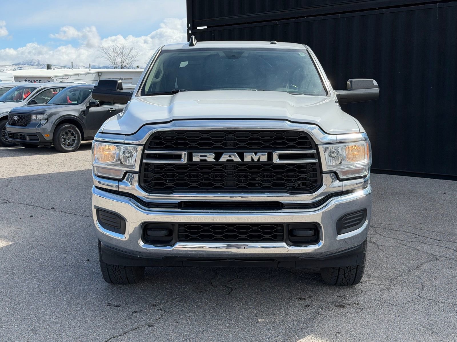 Used 2019 RAM 3500 Tradesman w/ Chrome Appearance Group image 2