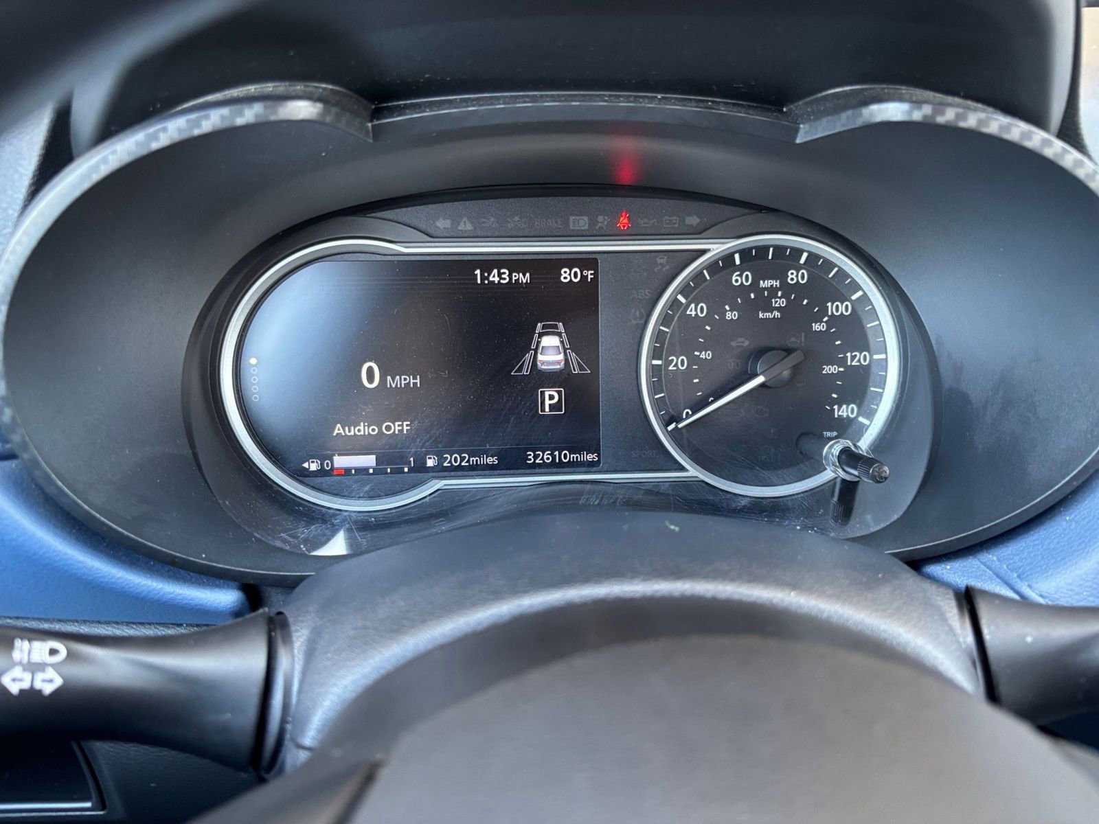 Used 2025 Nissan Versa SV FWD image 39