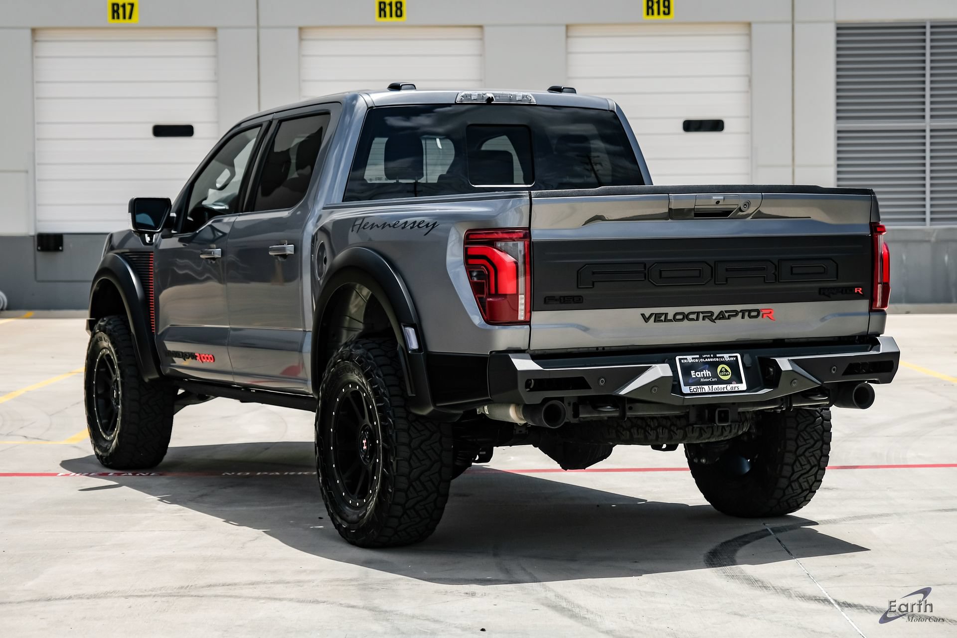 Used 2025 Ford F150 Raptor w/ Equipment Group 803A Raptor R AWD/4WD image 12