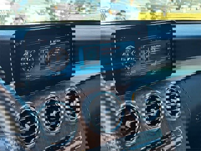 Used 2020 Mercedes-Benz C 300 4MATIC Sedan image 23