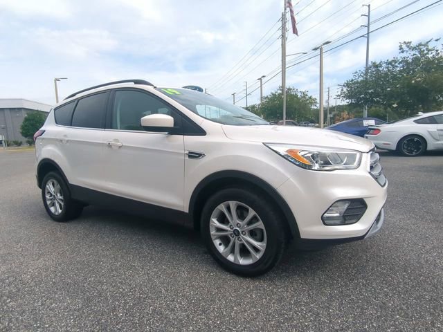 Certified 2019 Ford Escape SEL FWD image 2