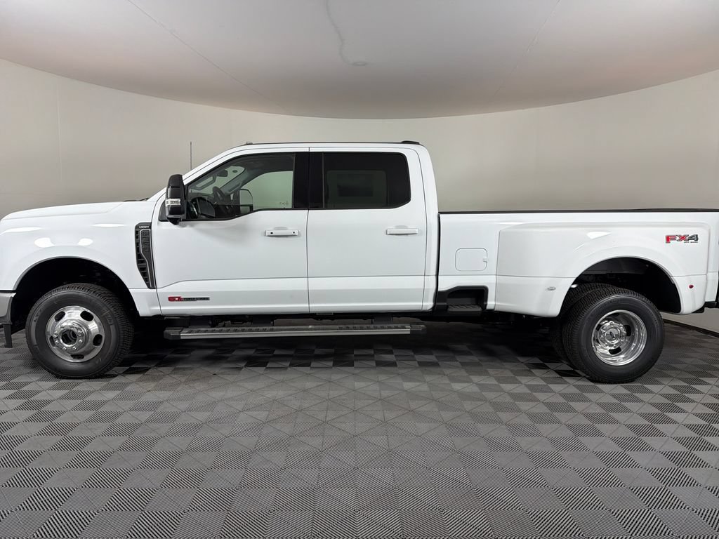 New 2026 Ford F350 Lariat AWD/4WD image 6