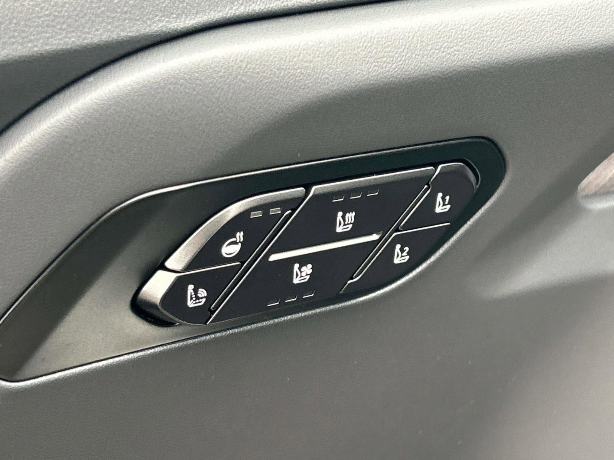 New 2027 Kia Telluride SX Prestige X-Line image 23