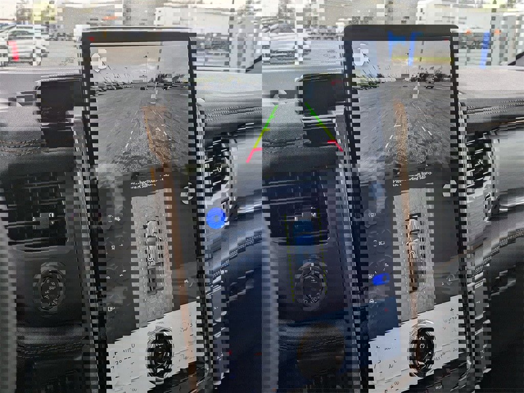 New 2025 Ford F150 Lightning Lariat image 14