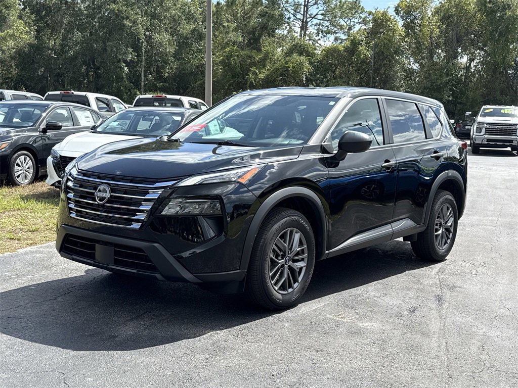 Certified 2025 Nissan Rogue S image 11