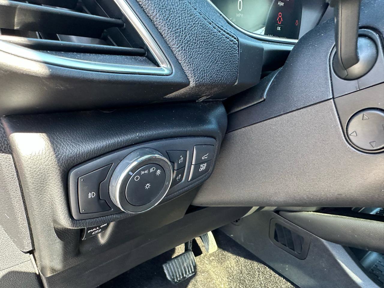 Used 2020 Lincoln Nautilus Reserve w/ Equipment Group 201A image 10