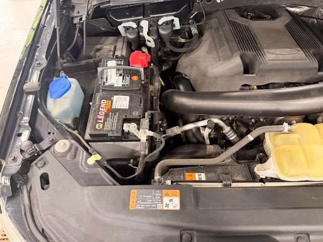 Used 2020 Ford Expedition XLT w/ Equipment Group 202A AWD/4WD image 50