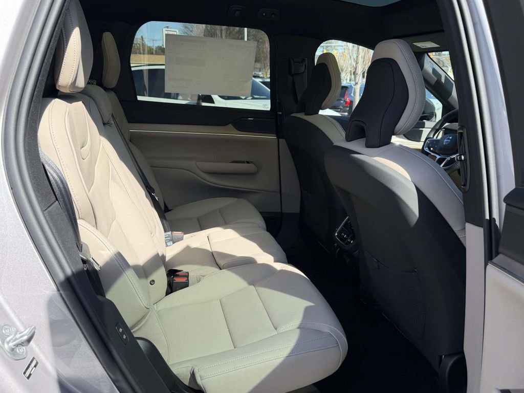 New 2026 Volvo EX90 Plus image 11