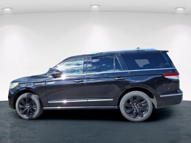 Used 2022 Lincoln Navigator Reserve AWD/4WD image 20